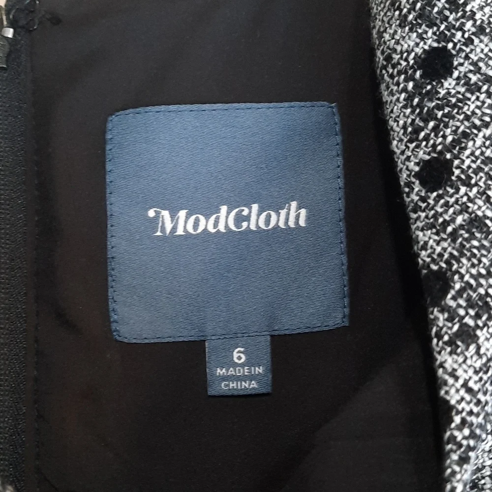 Modcloth Womens Polka Dot Fit & Flare Scoopneck Dress - Picture 5 of 6